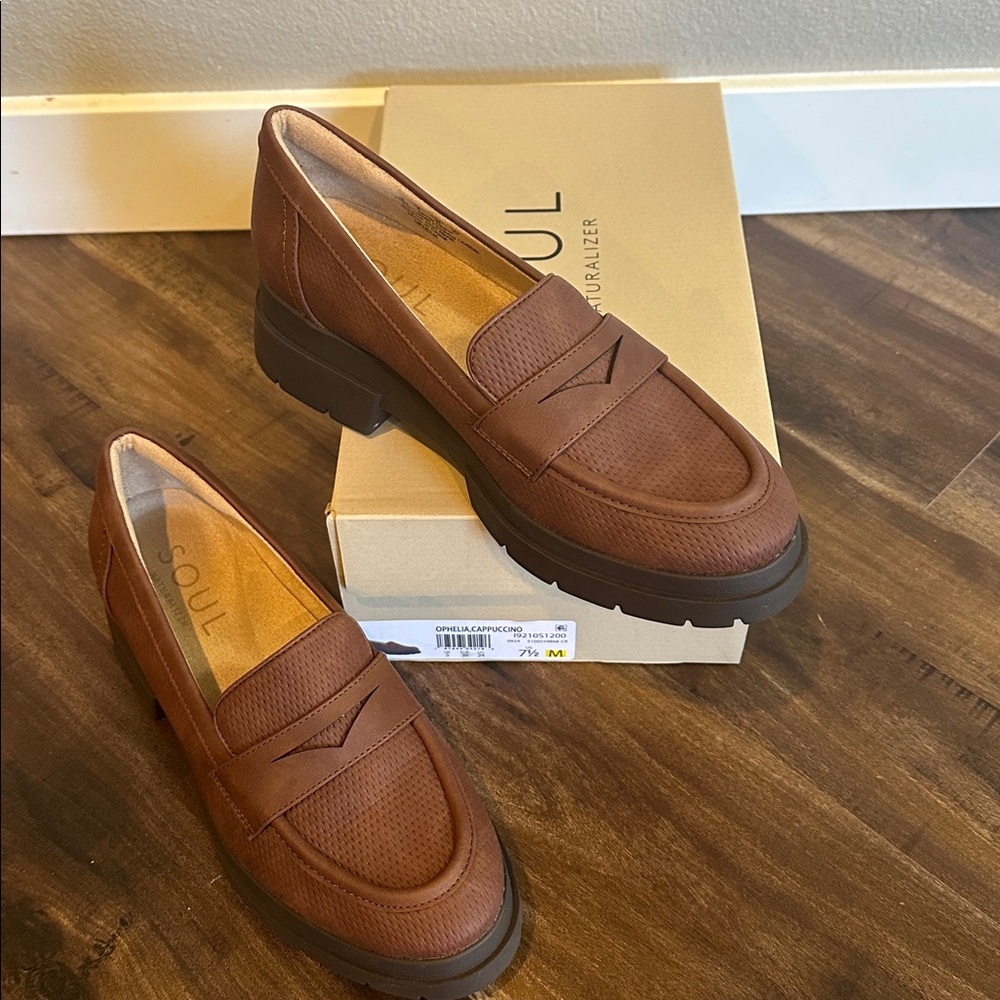Naturalizer Soul Brown Loafers